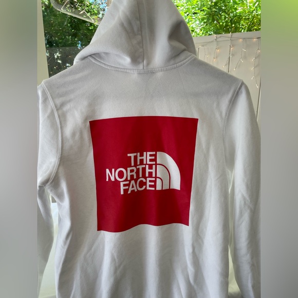 Women’s North Face Hoodie White Red Block Logo Pullover Sweatshirt Size Small - Picture 6 of 6